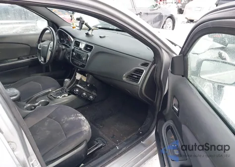 2013 Chrysler 200 Touring из США, поврежденный, VIN 1C3CCBBB9DN515199